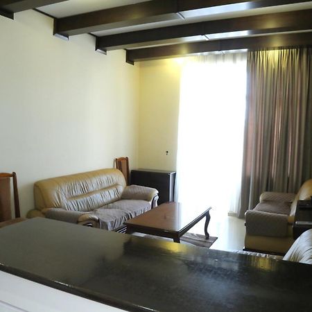 Rent Inn Yerevan On Sakharov Square 외부 사진