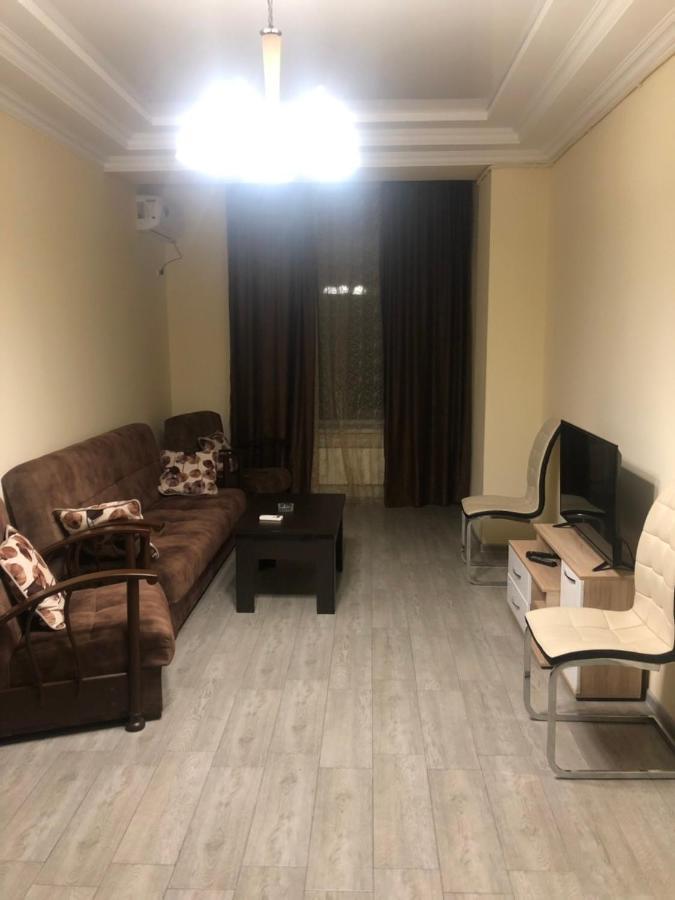 Rent Inn Yerevan On Sakharov Square 외부 사진