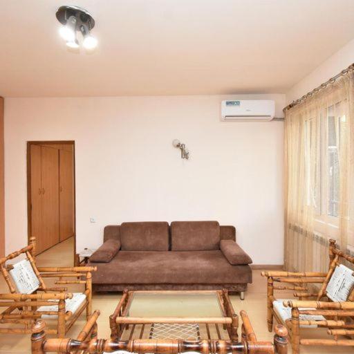 Rent Inn Yerevan On Sakharov Square 외부 사진