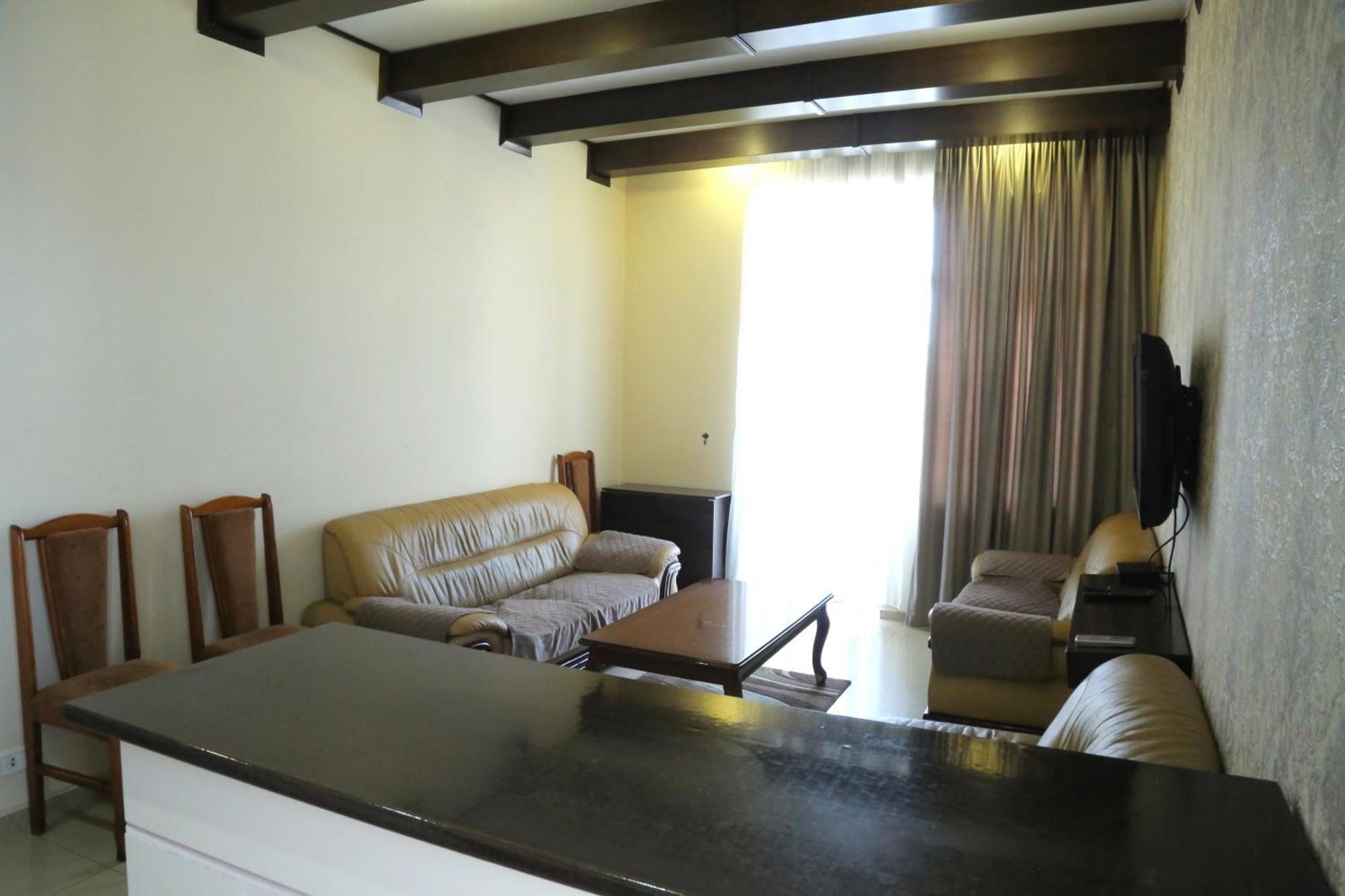 Rent Inn Yerevan On Sakharov Square 외부 사진