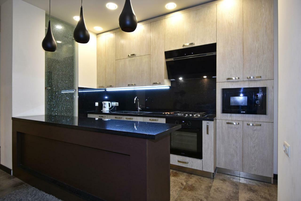 Rent Inn Yerevan On Sakharov Square 외부 사진